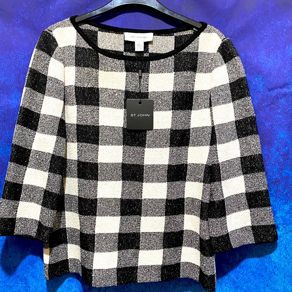 St.John Black White Knit Top size M NWT